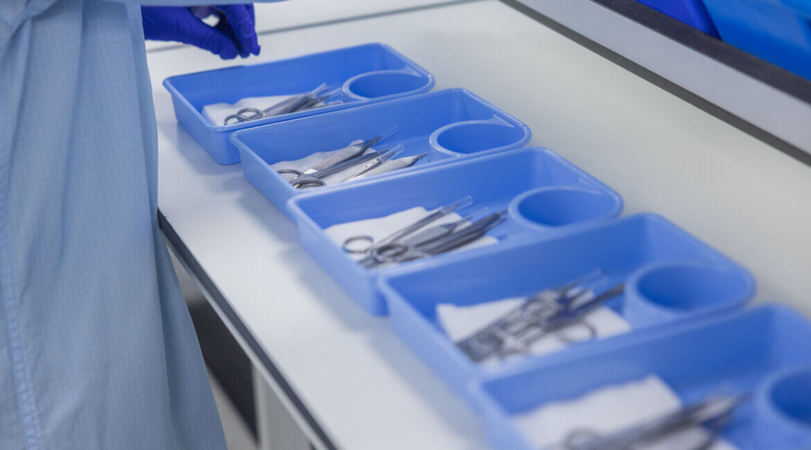 Series of surgical instruments